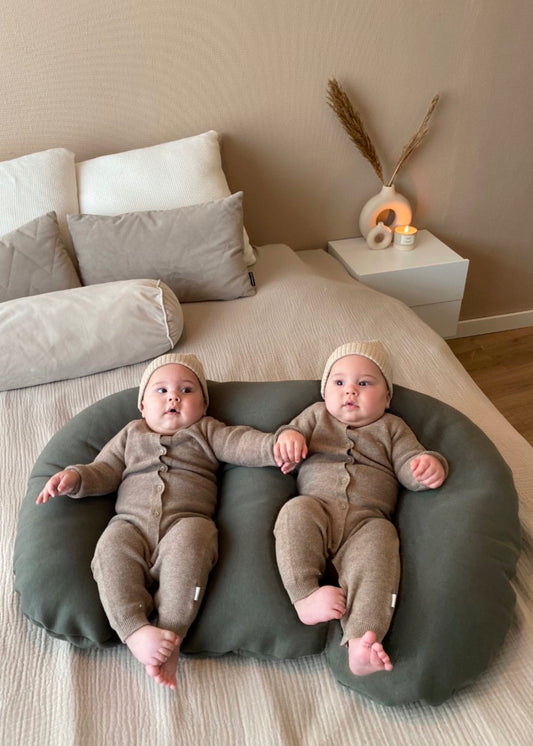 Set van Tweeling voedingskussen inclusief Green voedingskussenhoes