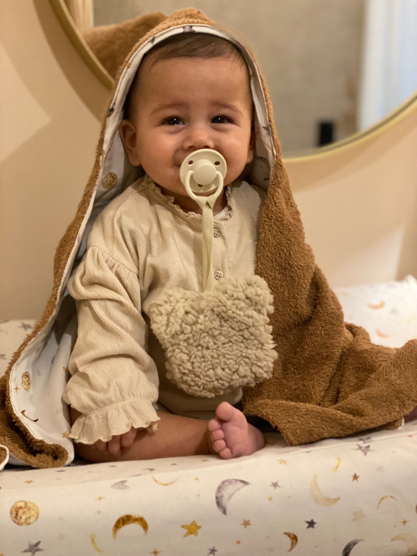 Badcape Camel Brown knyn